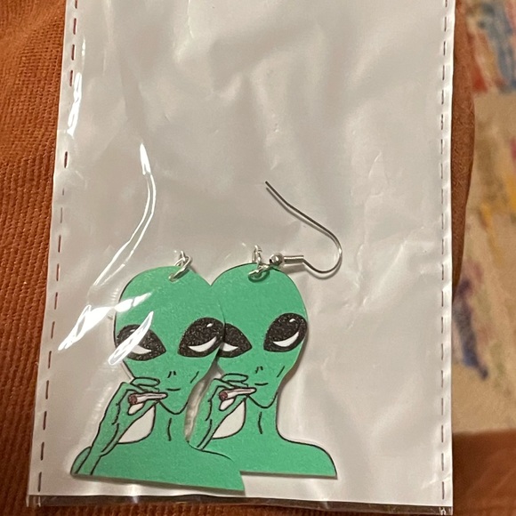 👽 💨 Aliens Smoking Joints Martian Weed Cannabis Smoke 420 👽 - Picture 5 of 5